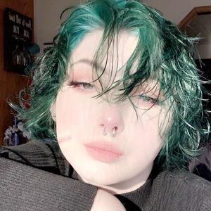 Meet your Posher, Lillian